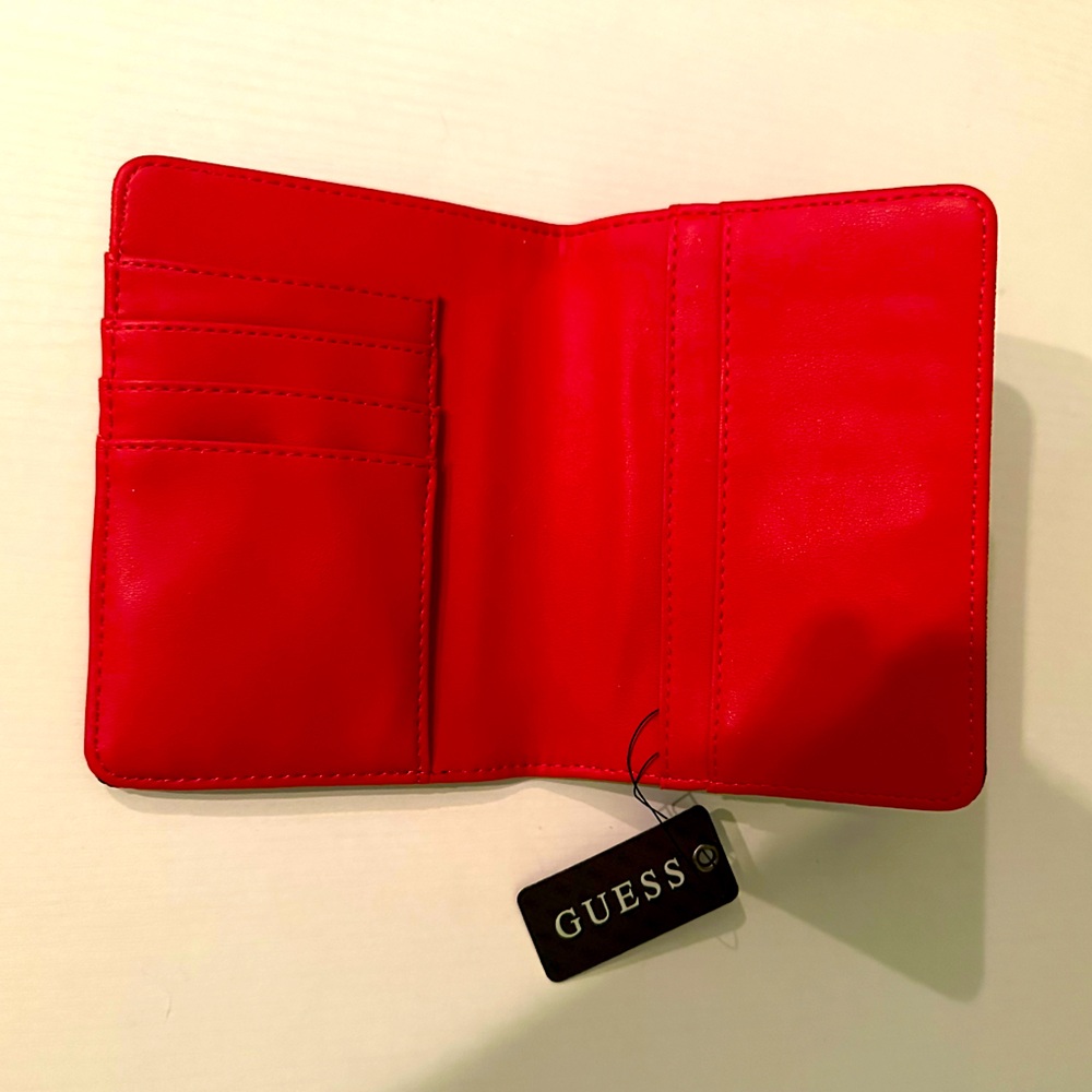 Brown GUESS logo Passport Holder NWT - Picture 2 of 6